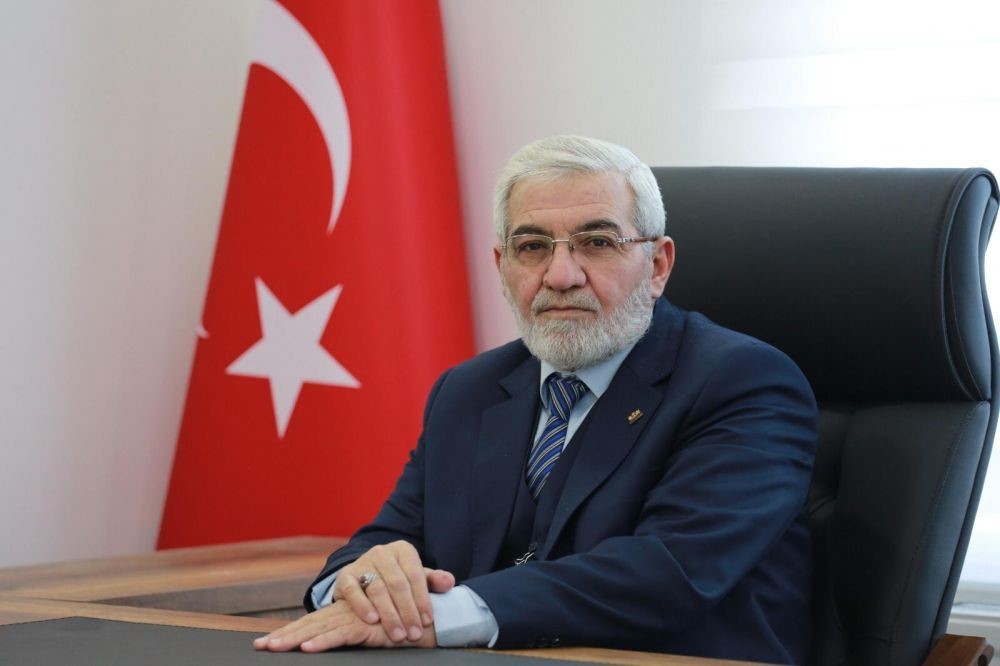 Van Büyükşehir Belediyesinin bir çok personeli işten çıkarma skandalına tepki!