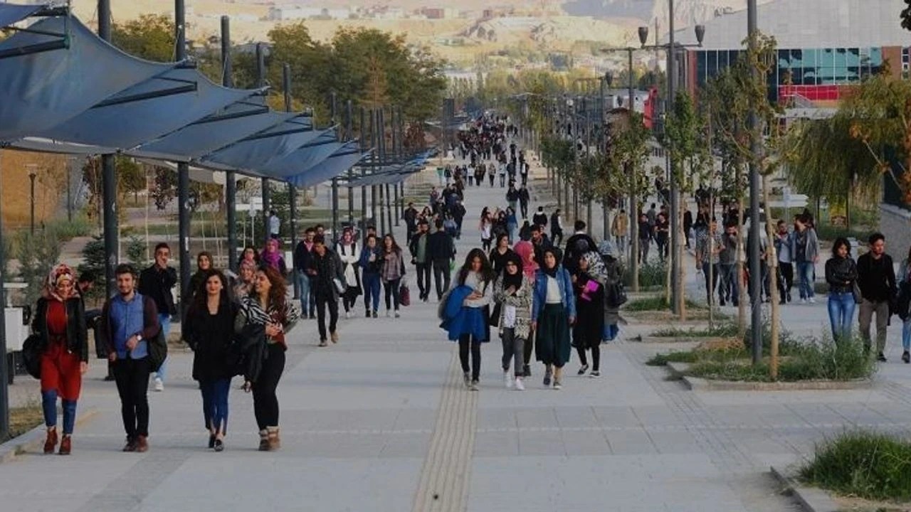 Van YYÜ’de “Gazze Konuşmaları” Paneli Düzenleniyor