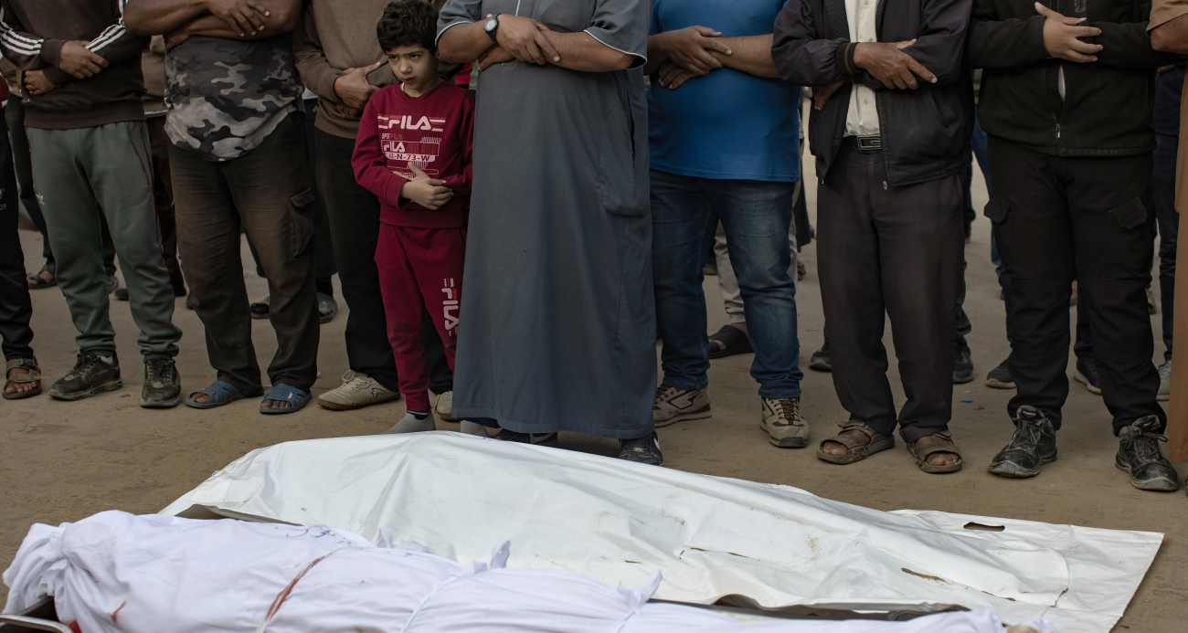 Gazze’de can kaybı 43 bin 552’ye yükseldi