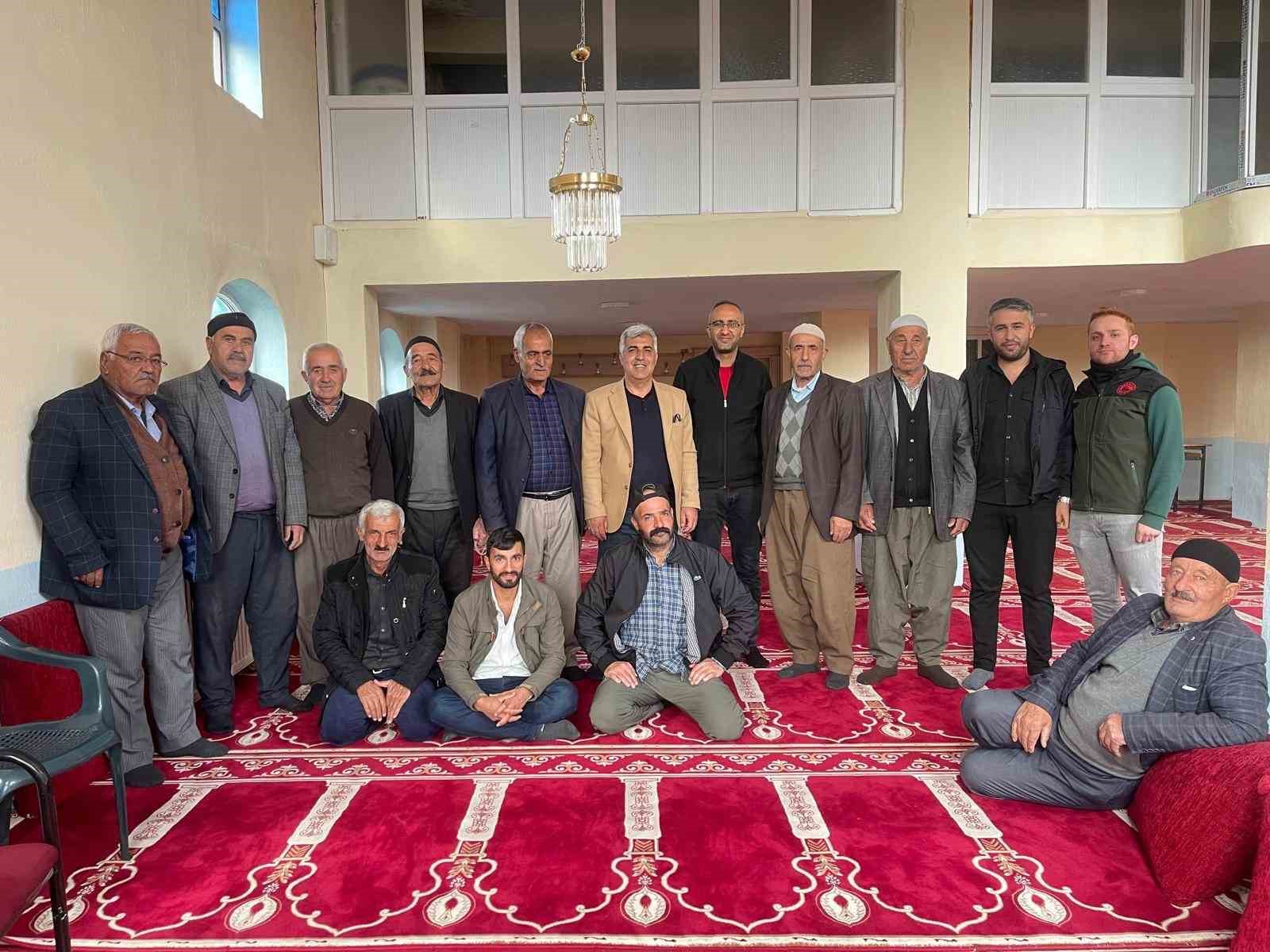 Yüksekova’da çiftçileri  bilgilendirme çalışmaları devam ediyor