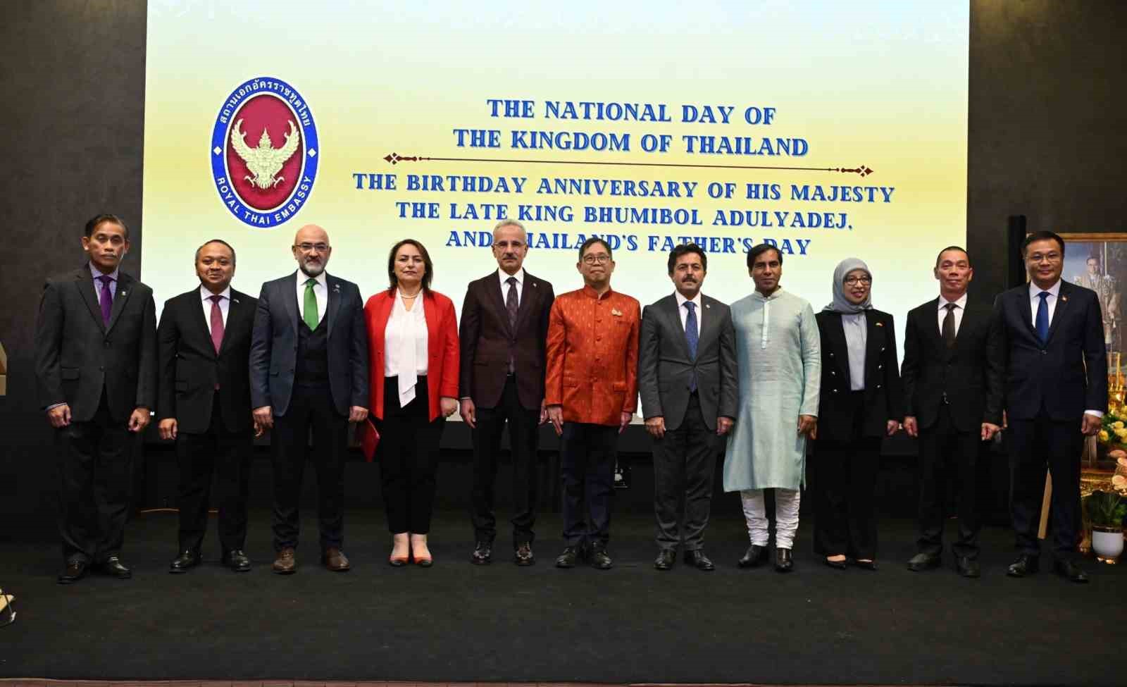 Bakan Uraloğlu: “Türkiye ve Tayland’ın ticaret hacmi 9 ayda 1,5 milyar doları aştı”