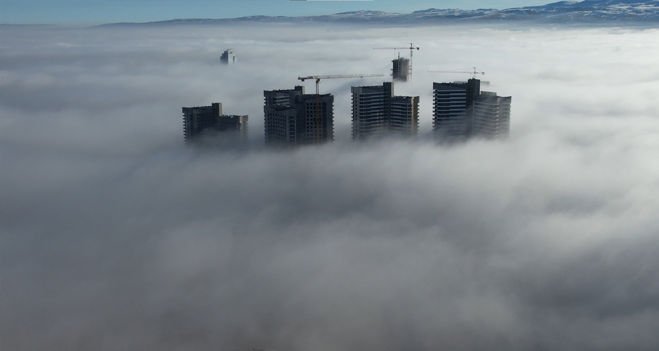 Ankara’da sis mest eden görüntüler oluşturdu