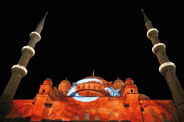 Bu akşam bütün  camilerde Gazzeli mazlumlar için dua edilecek