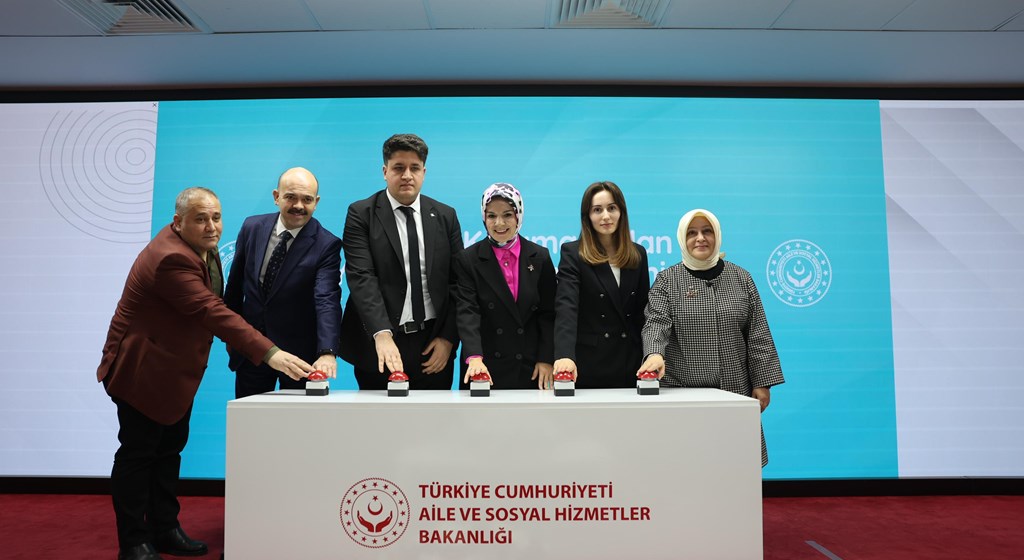 Devlet Korumasından Yararlanmış Gençlerin Kamu Kurumlarına Yerleştirilmesi Kura Töreni yapıldı