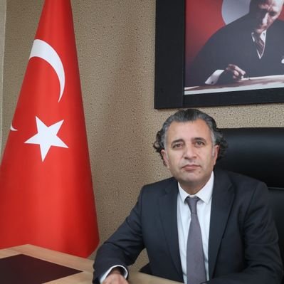 İpekyolu İlçe Milli Eğitim Müdürü Harun Yeşilova göreve başladı