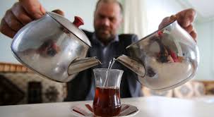 Türkiye’de en fazla çay hangi ilde tüketiliyor? İşte Türkiye’nin en tiryaki ili…