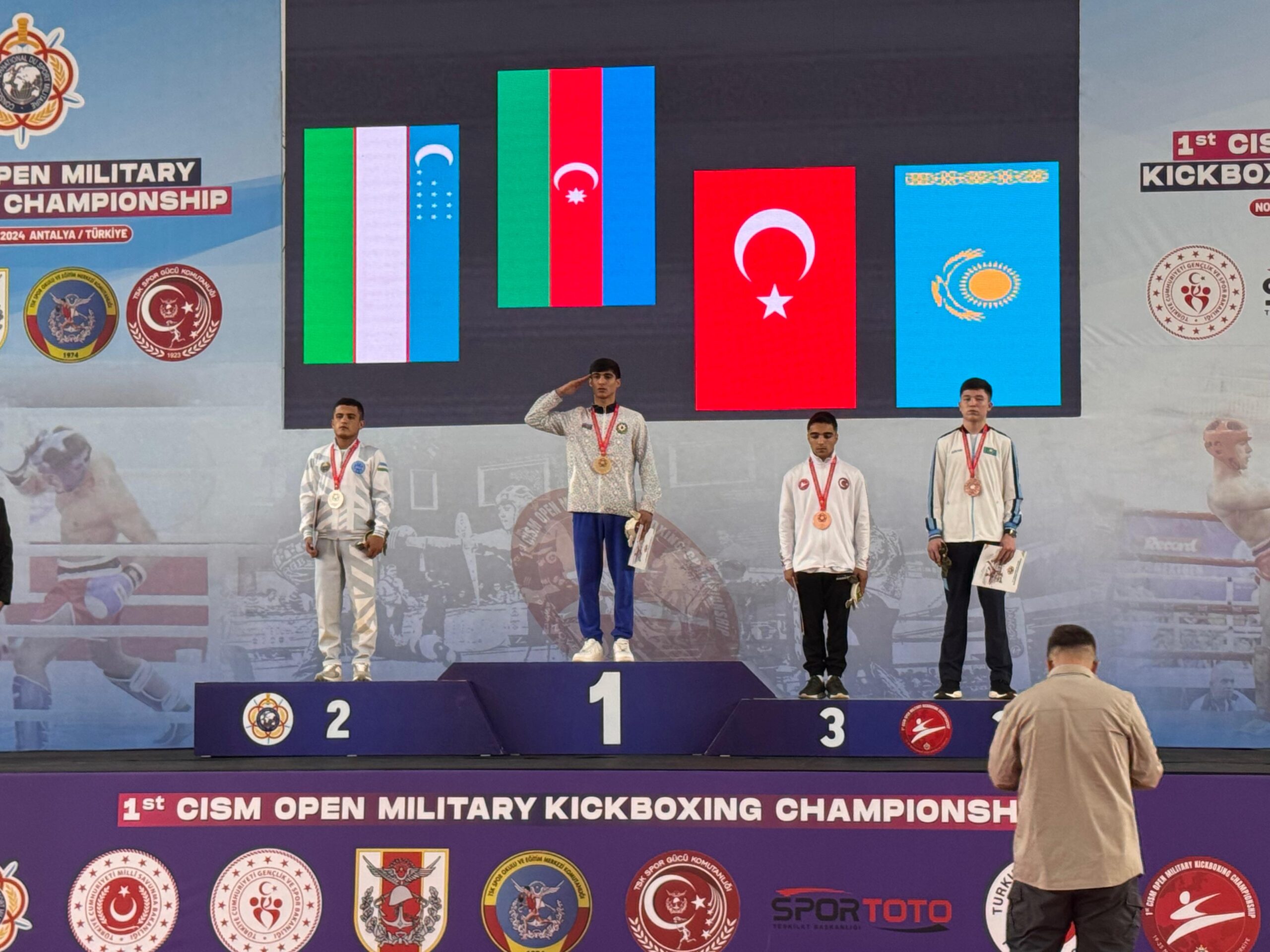 Vanlı sporcu dünya üçüncüsü oldu!