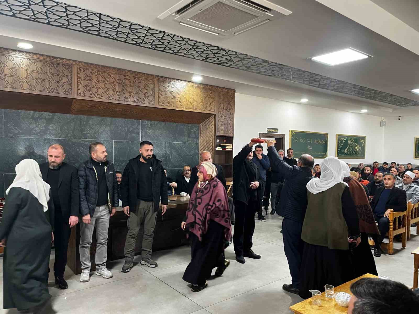 Diyarbakır’da bir kişinin öldüğü silahlı kavga barışla sonuçlandı