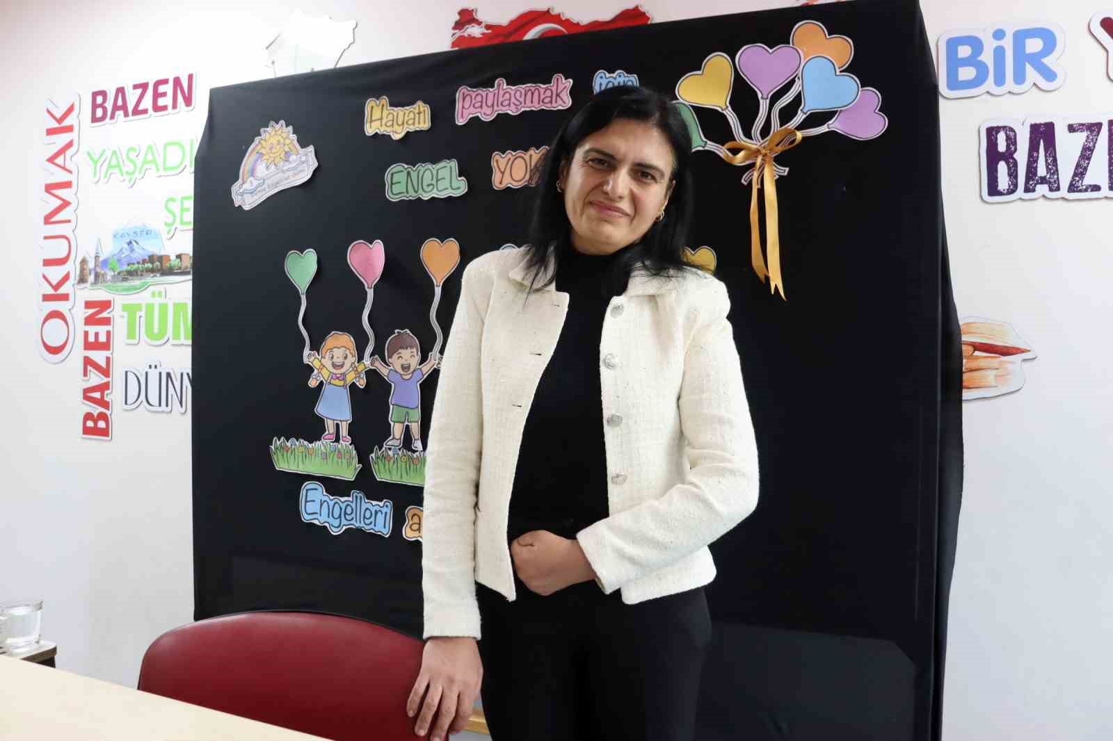 Engelli kaldı, yaşam azmini yitirmedi