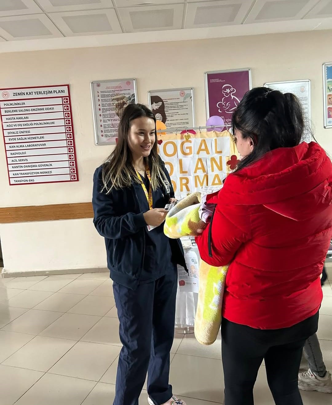 Kadınlar normal doğum hakkında bilgilendirildi