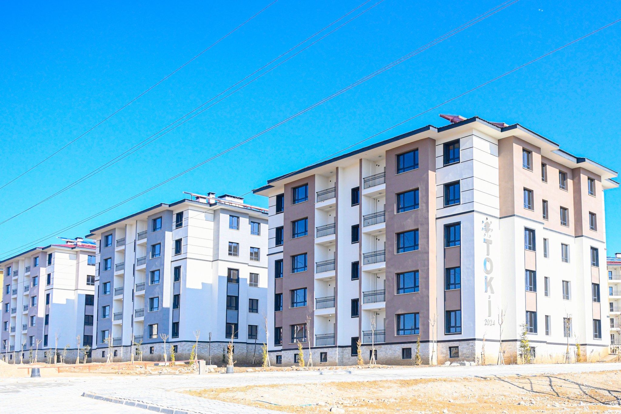 Van’da Afet Konutları Tamamlandı, Yeni Yaşam Başlıyor!