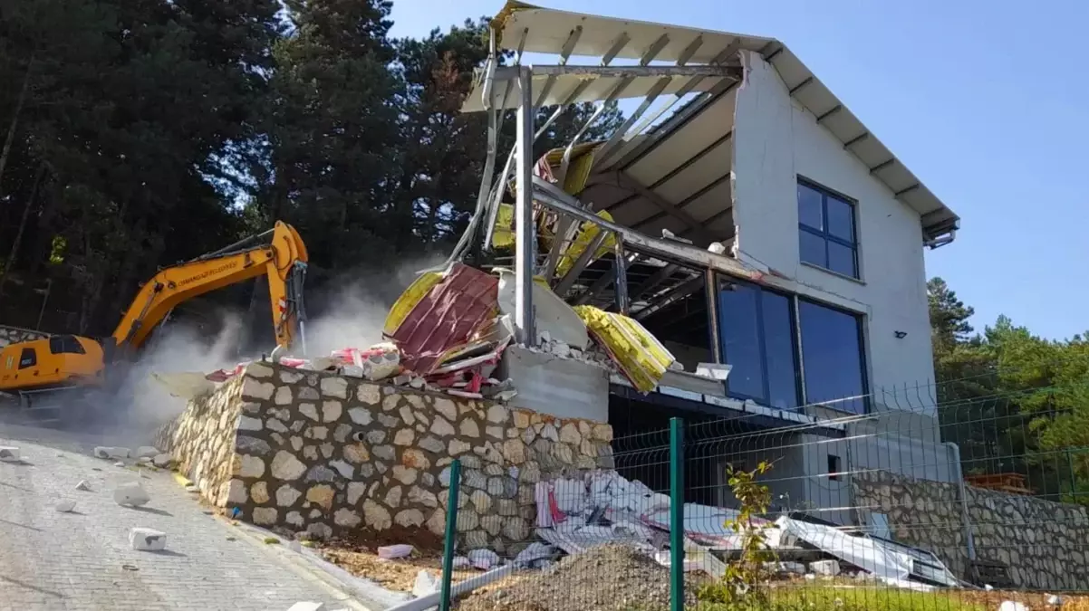 Kaçak yapıların sonu geliyor! Cezalar 50 binden az olmayacak