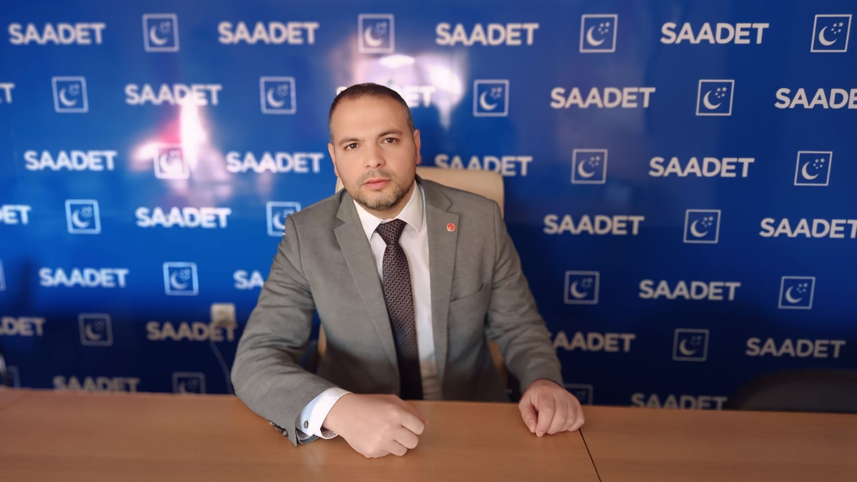 Özay İlhan, Van’ın Sorunlarına Dair Çözüm Önerilerini Sıraladı: ‘İktidar Olsak, Van’ı Daha İleriye Taşıyacağız’