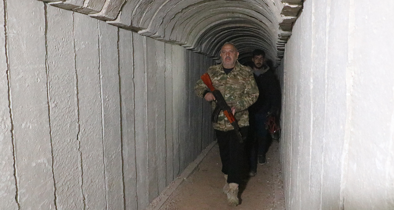 PKK/YPG’nin kullandığı kilometrelerce uzunluğunda tüneller görüntülendi