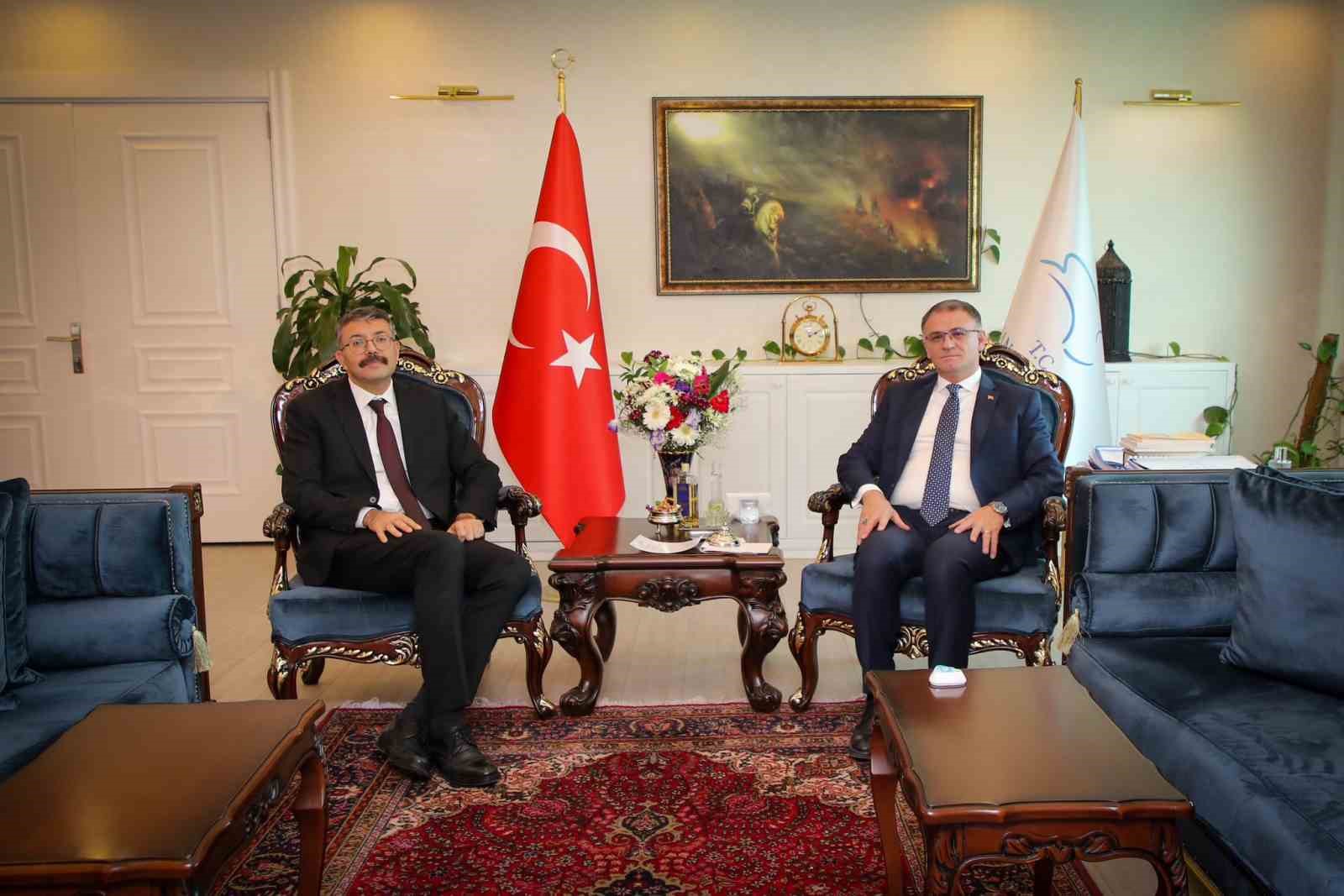 Vali Çelik’ten Vali Balcı’ya ziyaret