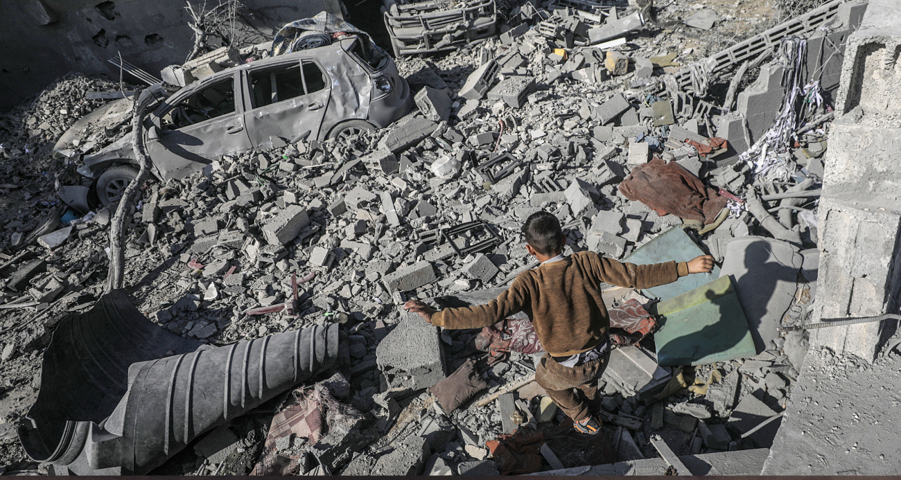 Gazze’de can kaybı 45 bin 317’ye yükseldi