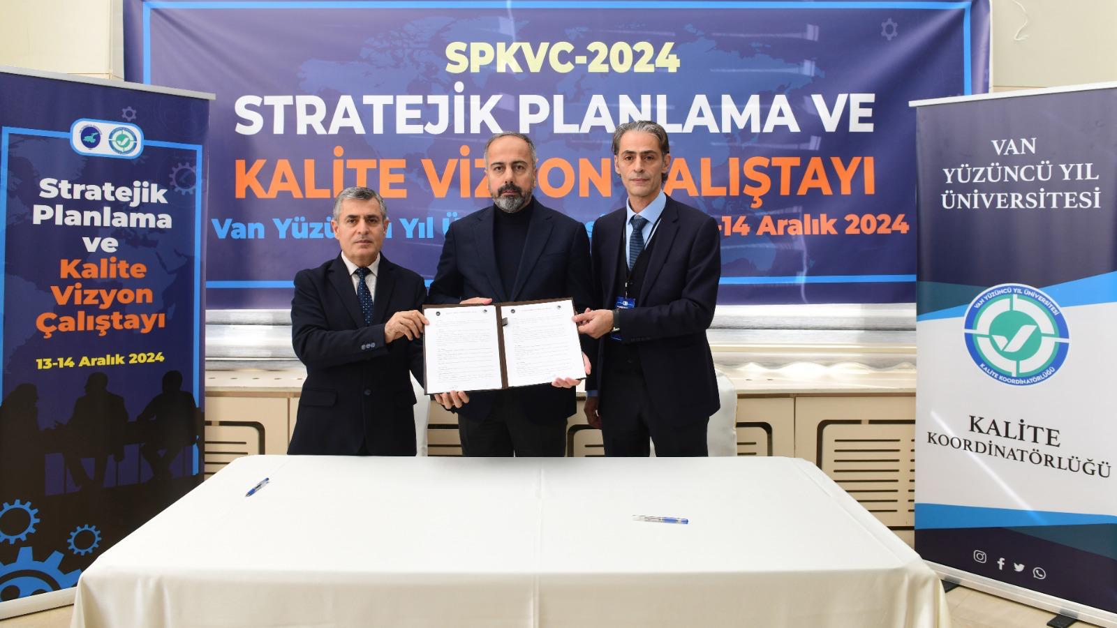 ​Van YYÜ ile Ahi Evran Üniversitesi Arasında Kalite İş Birliği Protokolü İmzalandı