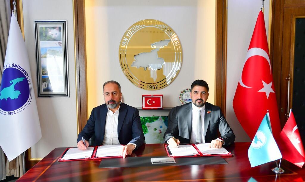 ​Van YYÜ ile TÜGVA arasında iş birliği protokolü imzalandı