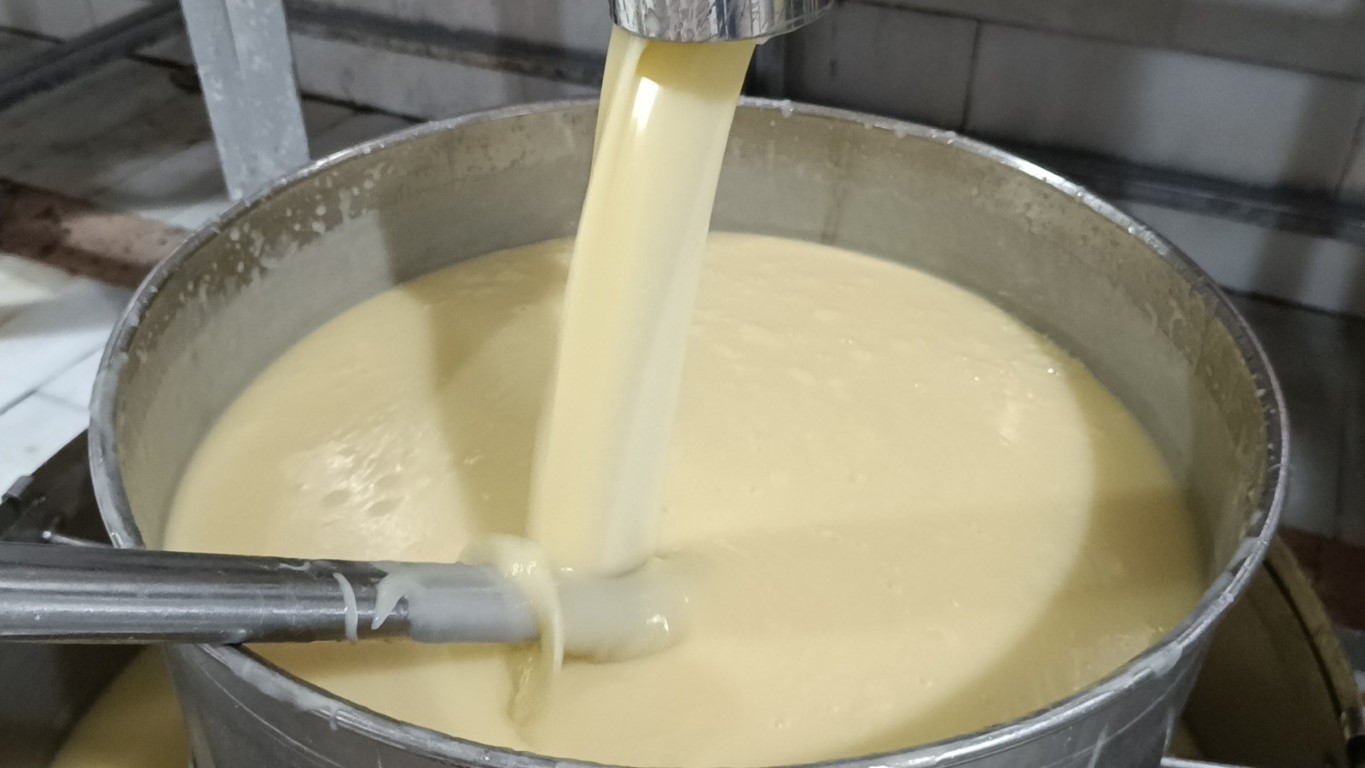 90 yıldır aynı dükkânda 4 kuşaktır aynı lezzetle boza yapıyorlar