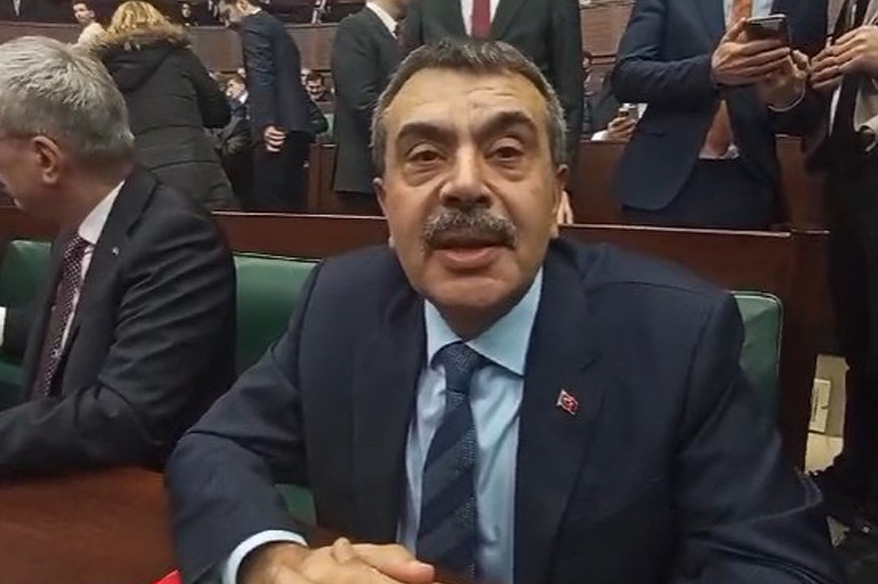 Bakan Tekin: “Özel’e tavsiyem danışmanlarının verdiği bilgileri teyit etsin”