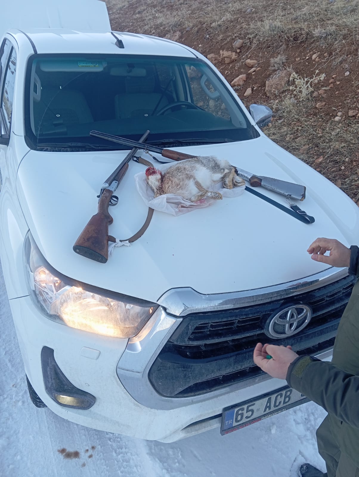 Van’da kaçak avcılık yapan 2 şahıs hakkında işlem yapıldı