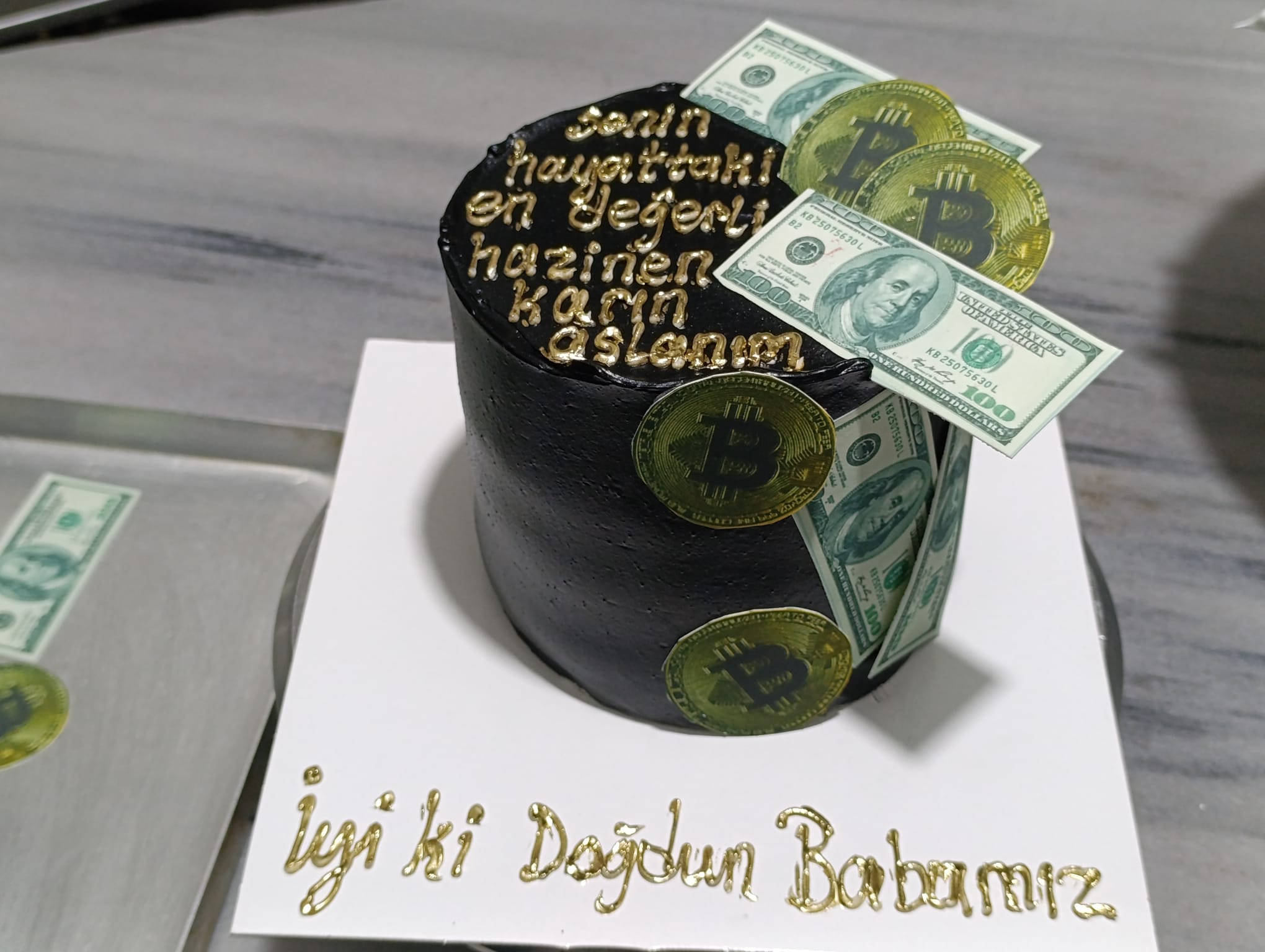 Van’da 1 Ocak Doğum Günleri Pastanelerde Yoğunluğa Neden Oldu