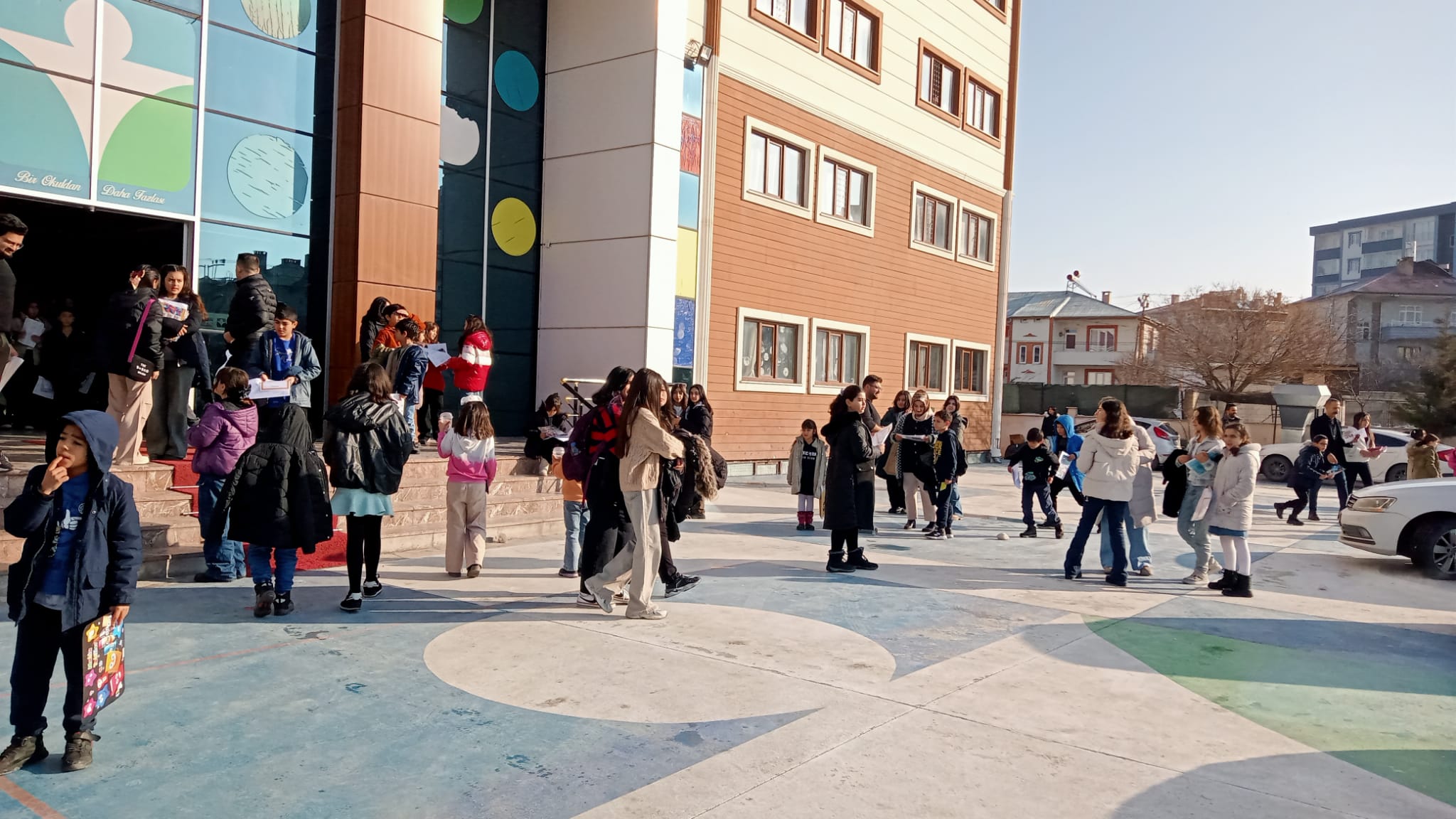 Van’da 290 bin öğrenci için yarıyıl tatili başladı