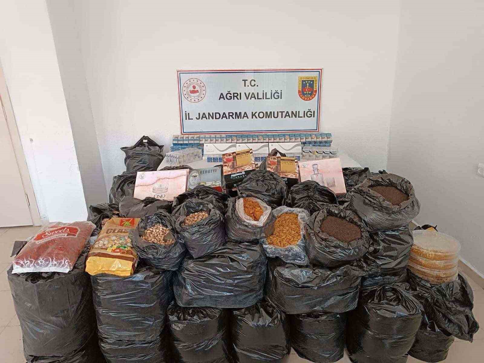 Ağrı’da kaçakçılıkla mücadele operasyonu: 9 gözaltı