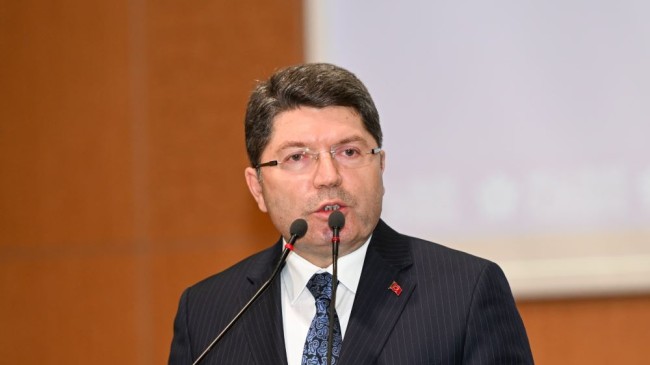 Bakan Tunç: “PKK terör örgütünü de inşallah tarihe gömeceğiz”