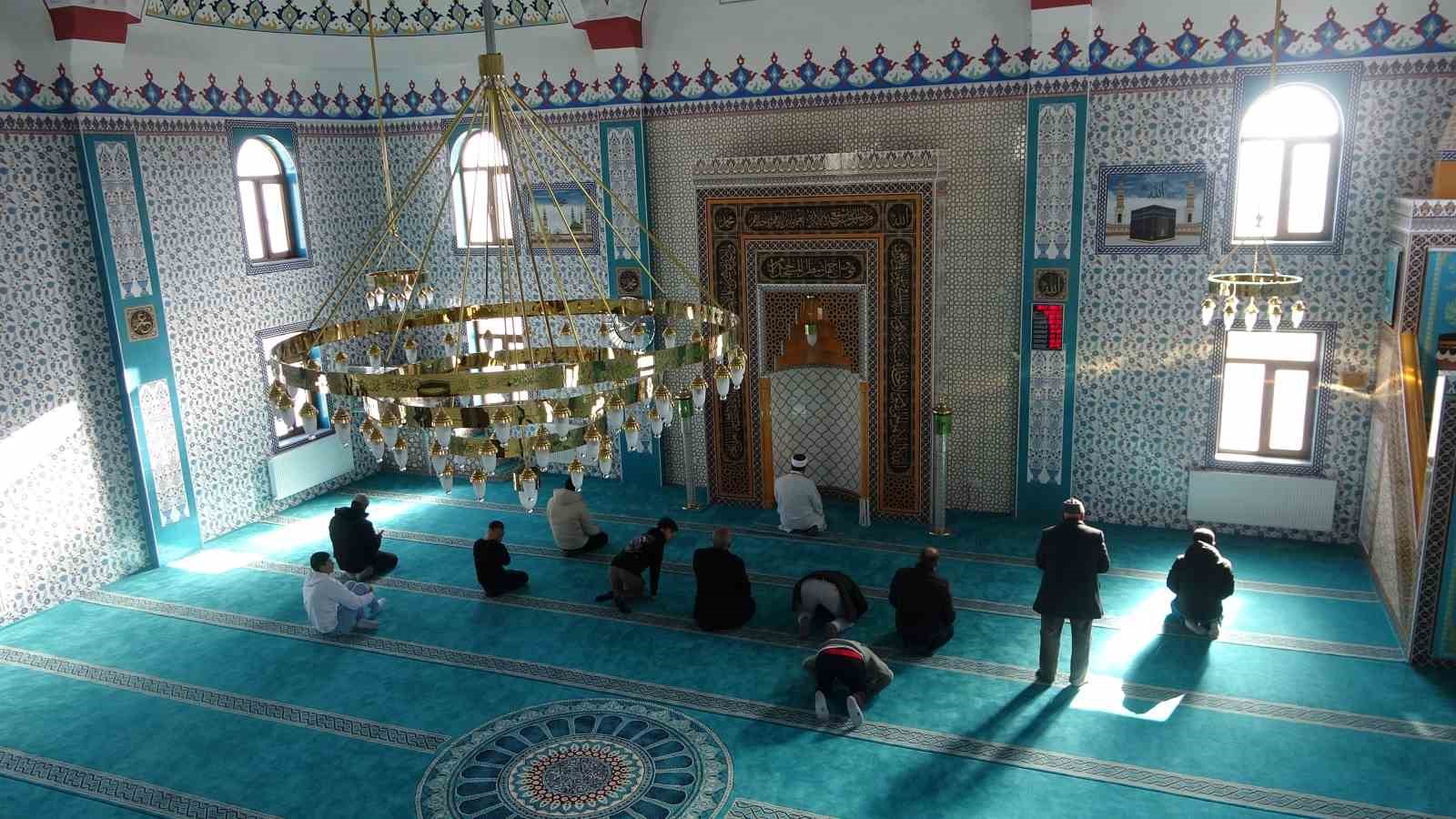 Bitlis’te bulunan köye 13 milyon liraya modern cami