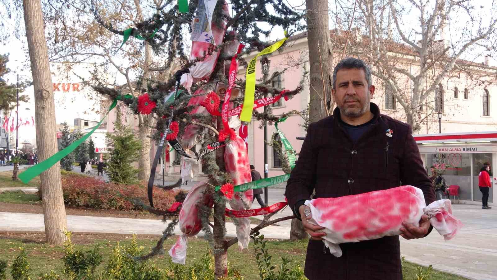 Elazığ’da yılbaşı kutlamaları kınandı