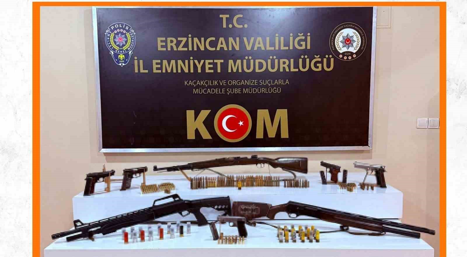 Erzincan’da operasyon! Çok sayıda silah ele geçirildi