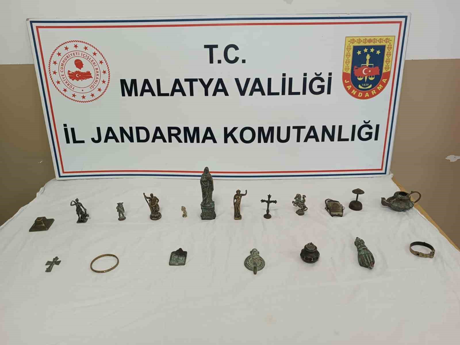 Malatya’da tarihi eser operasyonu