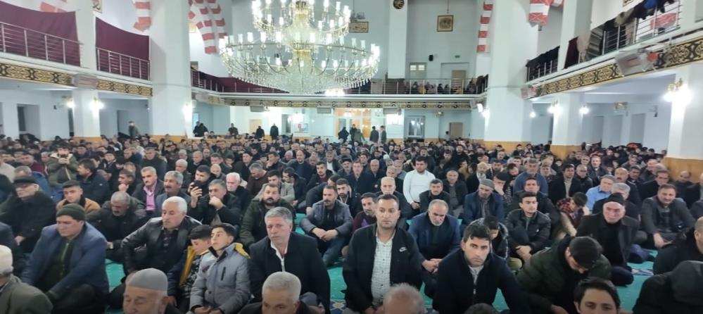 Van’ın Erciş ilçesinde Miraç Kandili dualarla idrak edildi