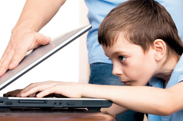 Ekran yorgunluğuna dikkat: Cinnet ve cinayetlere sebep olabilir!