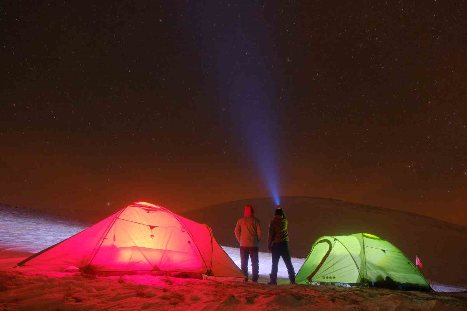 Sarıkamış şehitleri için Allahuekber Dağı’na tırmandılar