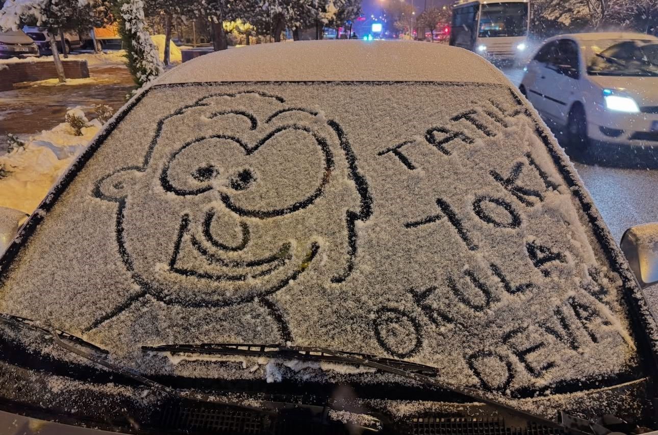 Vali’den öğrencilerin talebine gülümseten cevap