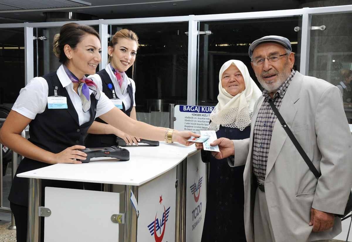 Ulaştırma hizmetlerinden 1 milyon emekli indirimli faydalandı