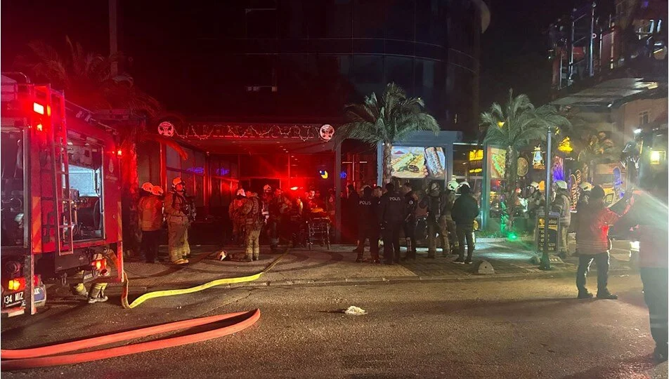 İstanbul’da otel yangını: 3 ölü