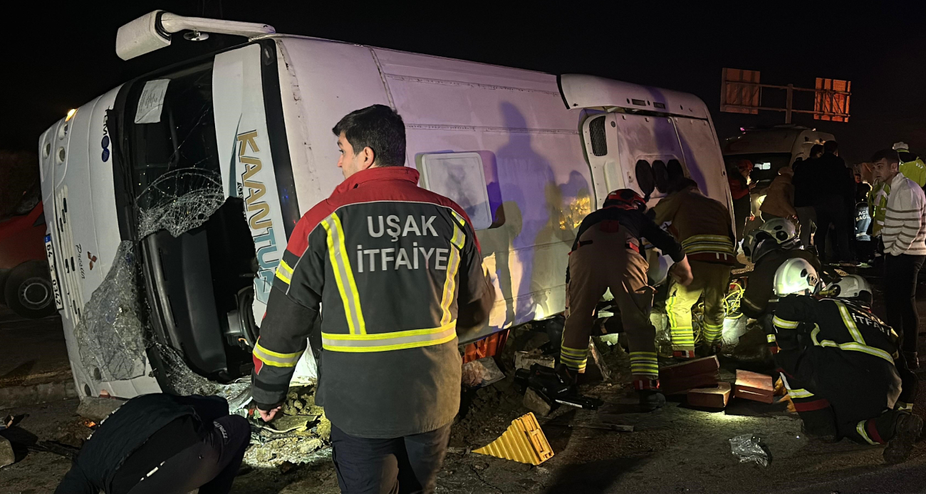 Otomobil ile işçi servisi çarpıştı: 1’i ağır, 28 yaralı
