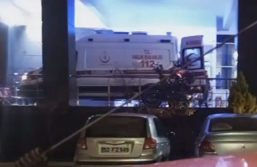 Ayağı kayınca kendini vurdu