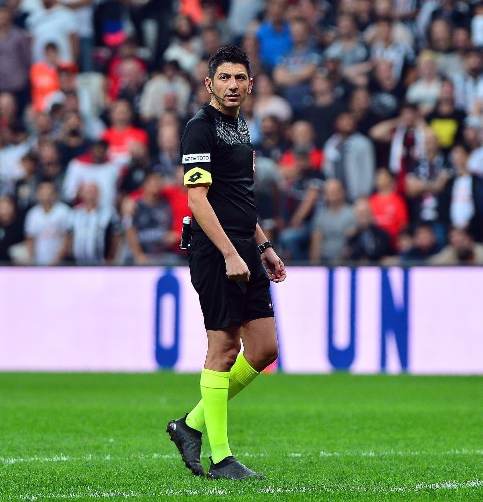 Yaşar Kemal Uğurlu hakemliği bıraktı