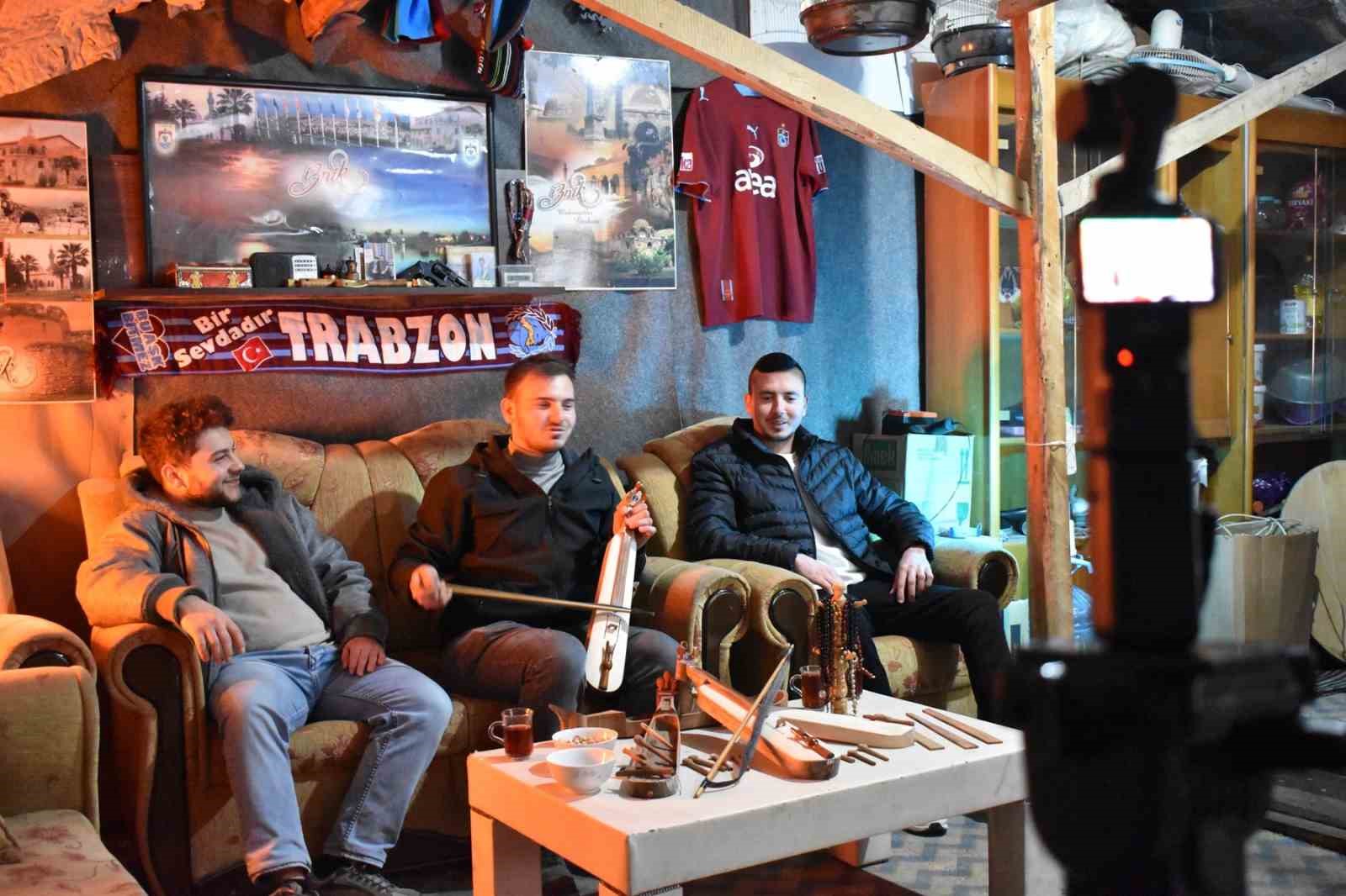 Dededen toruna uzanan kemençe ustalığı