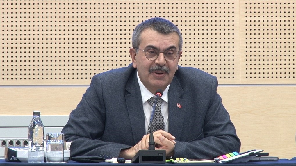 Bakan Tekin: “Bakanlığı sermayeye teslim etmekle eleştiriyorlar, anlamakta zorlanıyorum”