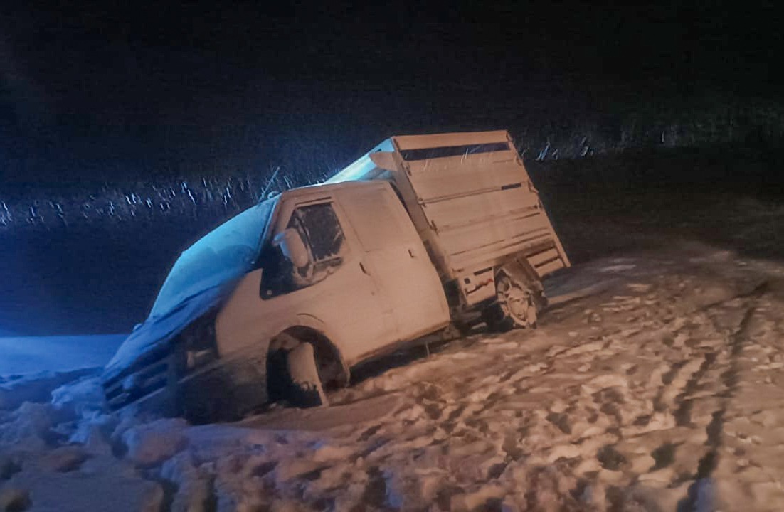 Van’da mahsur kalan vatandaşlar kurtarıldı