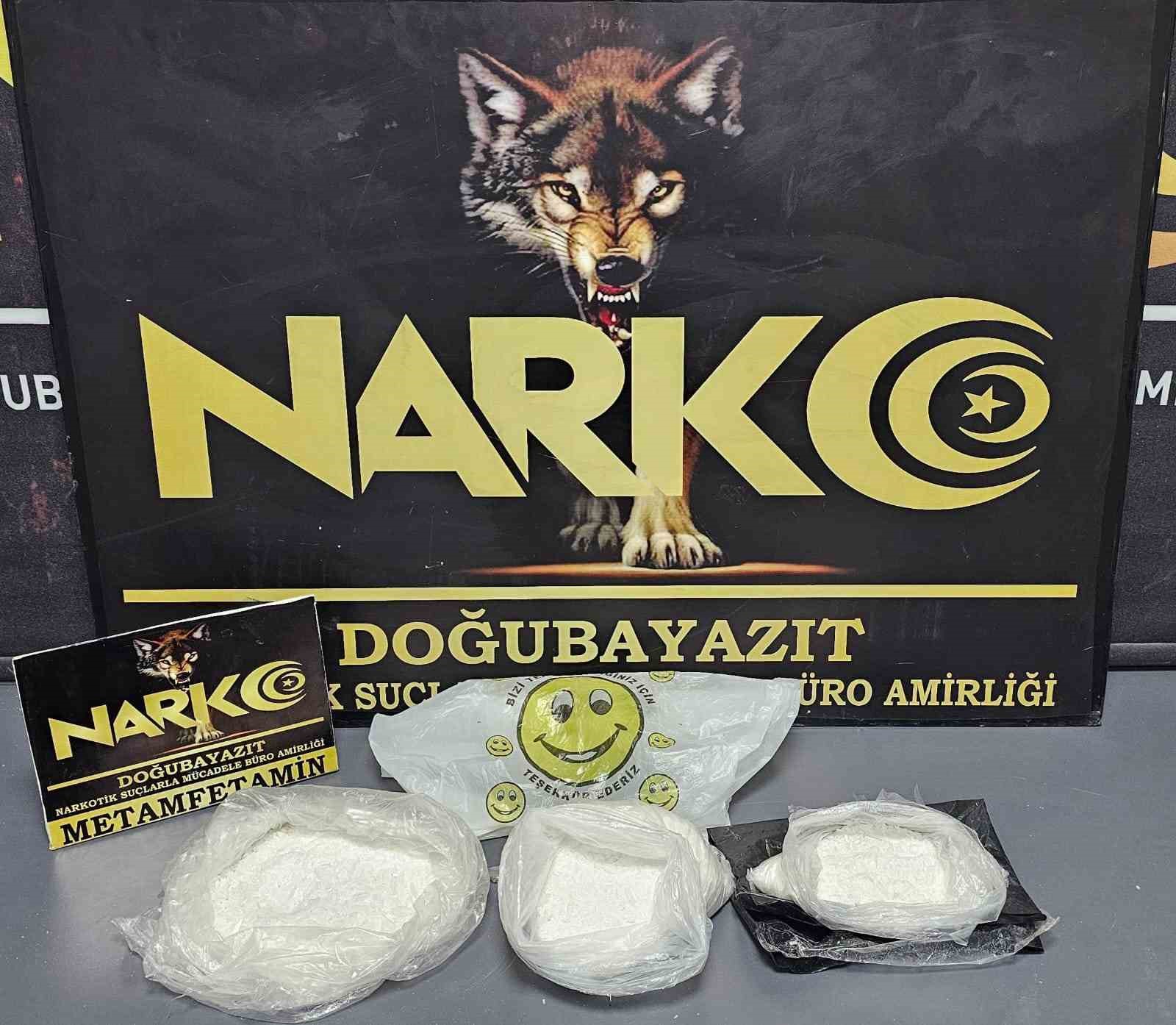 Ağrı’da uyuşturucu operasyonu:1 kilo 728 gram metamfetamin ele geçirildi