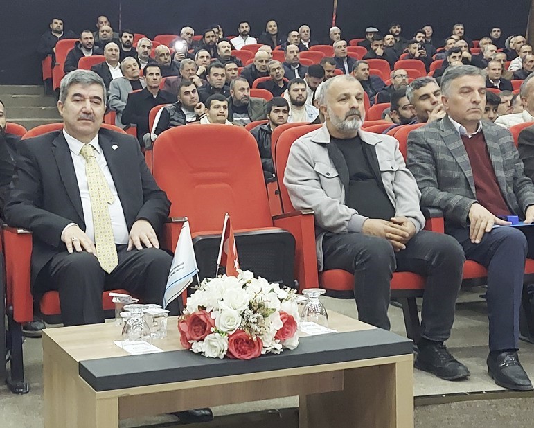 Akaryakıt işletmecileri Van’da buluştu