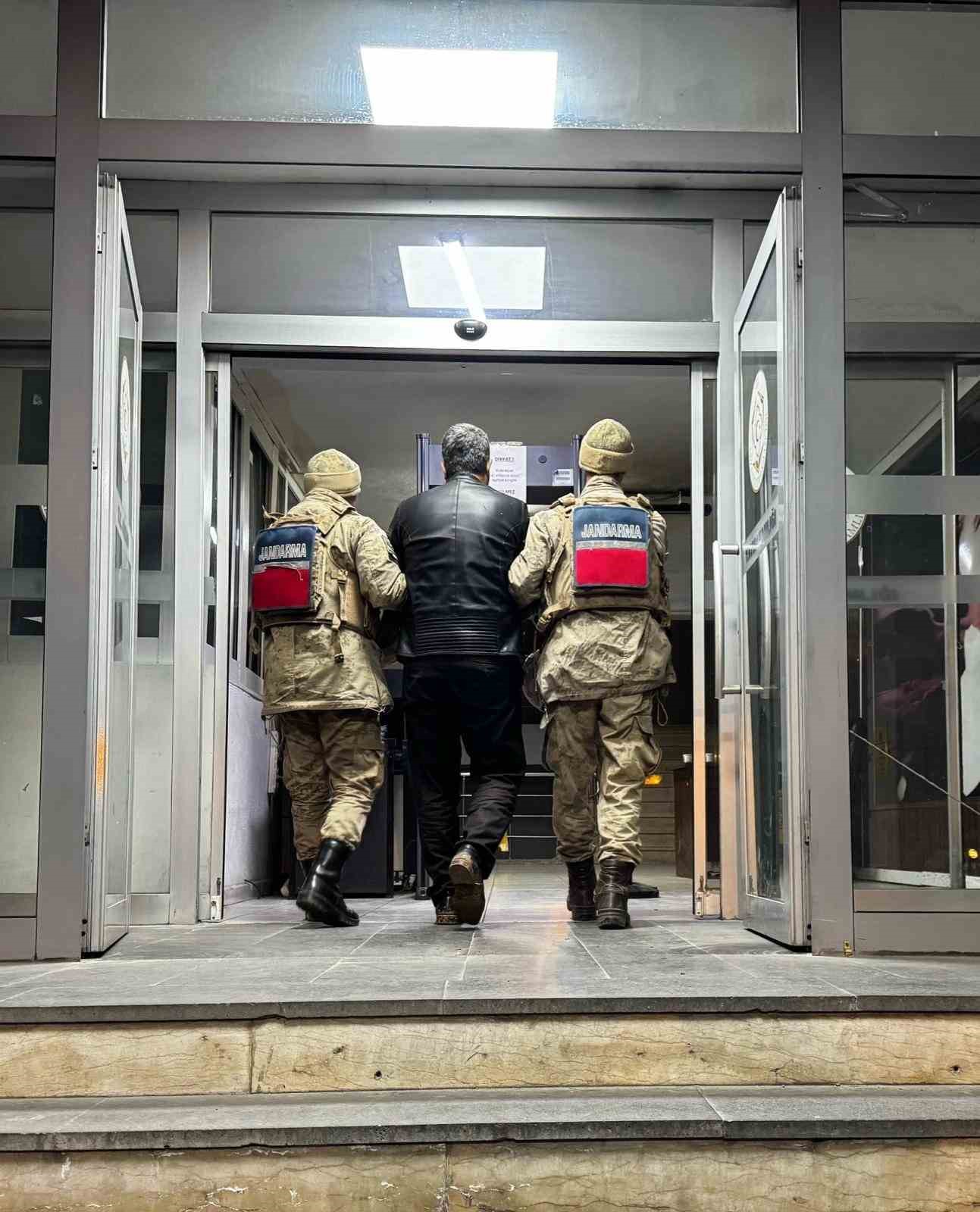 Cinayetten aranan şahıs yakalandı