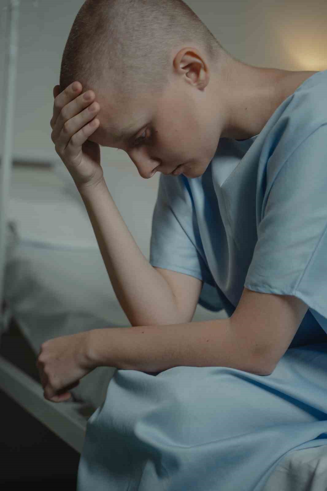 “Çocukluk çağı kanserlerini erken tespit etmenin en iyi yolu, söz konusu hastalığın belirtilerini gözden kaçırmamaktır”