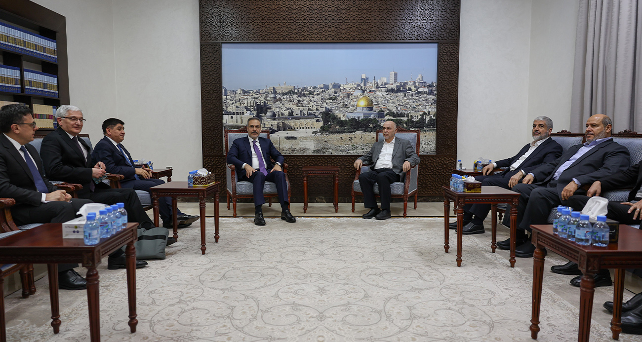 Dışişleri Bakanı Fidan, Hamas Siyasi Büro üyeleri ile bir araya geldi